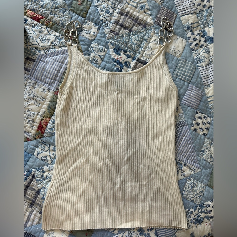 Chain Straps Cream Ribbed Tank Top - Picture 5 of 5
